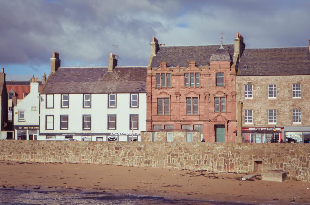 Murray Library Anstruther Exterior photo